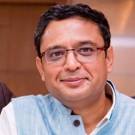 उत्तराखंड कांग्रेस को बड़ा झटका, मनीष खंडूरी ने छोड़ी पार्टी