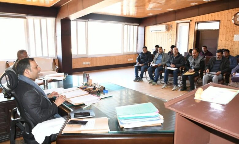 प्राकृतिक आपदा से क्षतिग्रस्त परिसम्पत्तियों के आंगणनों के संबंध में बैठक आयोजित