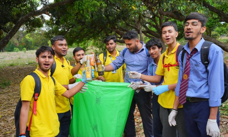 मातावाला बाग में सूचना बोर्ड लगाने का उद्देश्य कि पेड़ सुरक्षित हैं