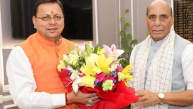 Uttarakhand News: सीएम धामी ने केंद्रीय रक्षा मंत्री राजनाथ सिंह से की मुलाकात, राज्य के विकास से जुड़े महत्वपूर्ण विषयों पर हुई विस्तृत चर्चा….