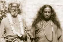 गुरु मौन ईश्वर की अभिव्यक्त वाणी हैं – नेहा प्रकाश