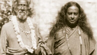 गुरु मौन ईश्वर की अभिव्यक्त वाणी हैं – नेहा प्रकाश