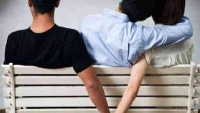 पति-पत्नी और प्रेमी का पंचायत में हुआ फैसला