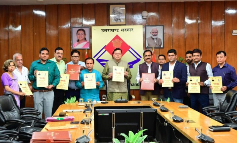उत्तराखंड के मेडिकल कॉलेजों में तीमारदारों के लिए बनेगा विश्राम गृह उत्तराखंड के मेडिकल कॉलेजों में तीमारदारों के लिए बनेगा विश्राम गृह