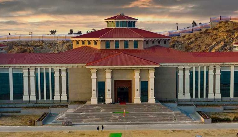 भराड़ीसैंण में 19 अगस्त से शुरू होगा मानसून सत्र भराड़ीसैंण में 19 अगस्त से शुरू होगा मानसून सत्र