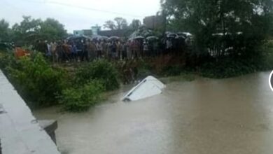 श्रद्धालुओं से भरी बोलेरो नहर में गिरी, 11 की मौत