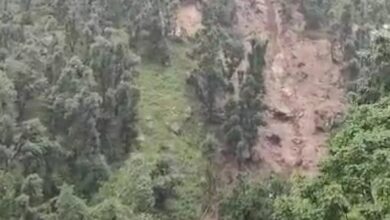 पौड़ी जिले में भूस्खलन से दो महिलाओं की मौत, 5 मजदूर बहे